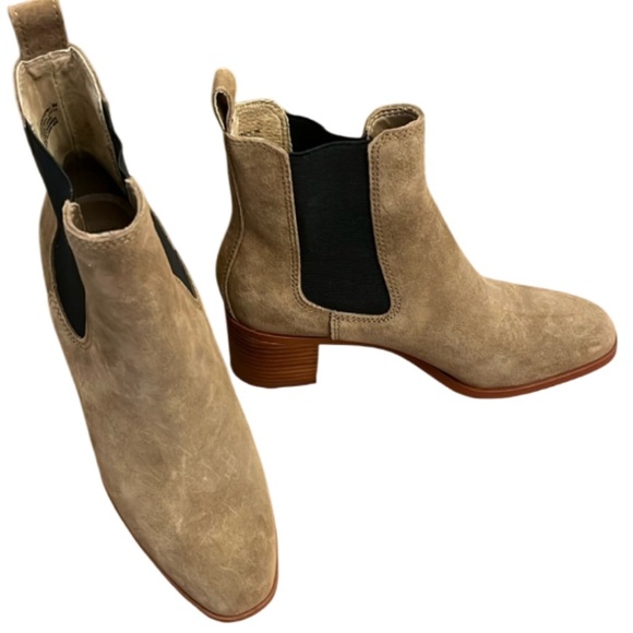 STEVE MADDEN RHIANNON NWOB Suede Leather Ankle Boot - Size 8 - Picture 1 of 12